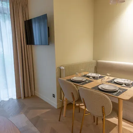 Apartment Basfroi Cosy 1